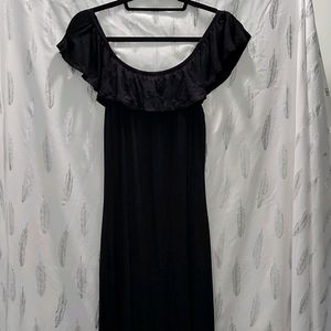 Off the shoulder black maxi dress